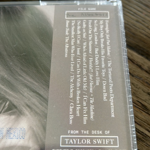 🆕Taylor Swift TTPD Albatross CD - Picture 3 of 6